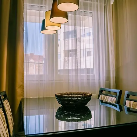 Nar Royalton Apartment Nis