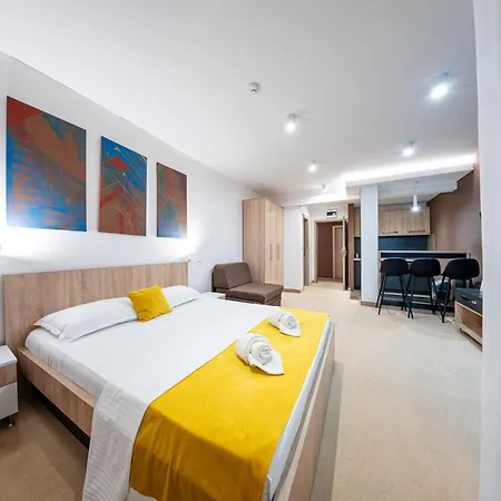 Apartment Nar Royalton