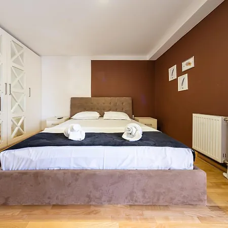 Nar Royalton Apartment Nis